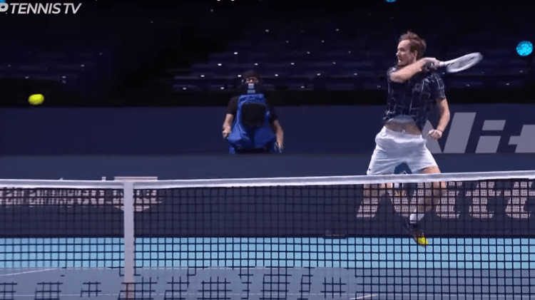 Medvedev-Vorhand-2 (2)