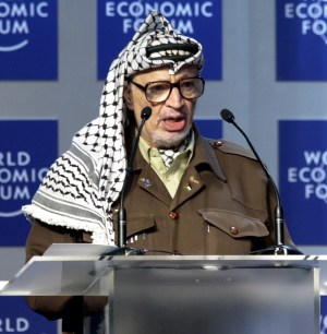 https://commons.wikimedia.org/wiki/File:ArafatEconomicForum.jpg