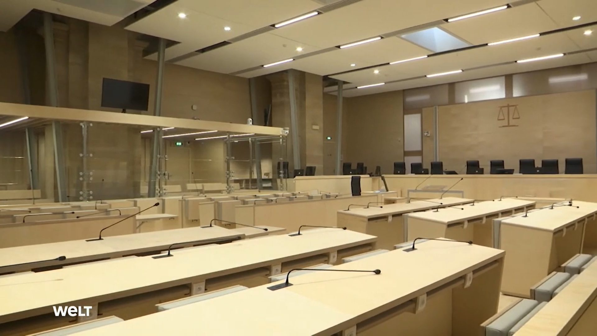 Gerichtssaal-2